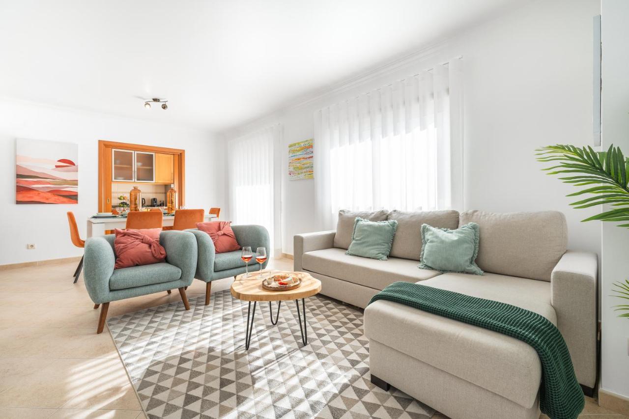 Ocean Getaway - Private Parking And Sea View Apartment Nazaré Exterior photo
