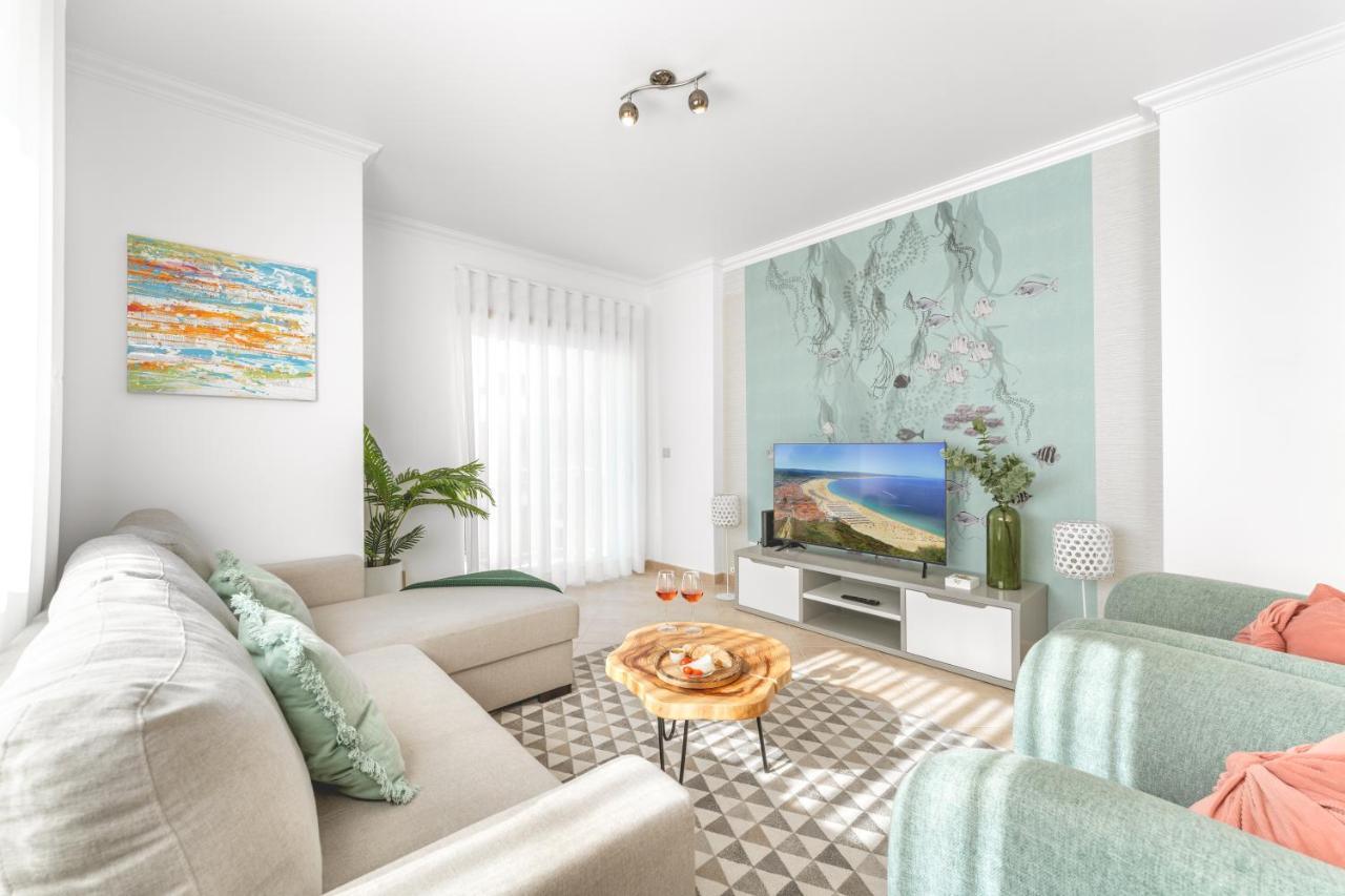 Ocean Getaway - Private Parking And Sea View Apartment Nazaré Exterior photo